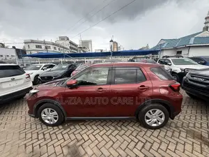 Toyota Raize 2020 Red