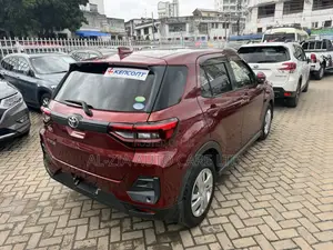 Toyota Raize 2020 Red