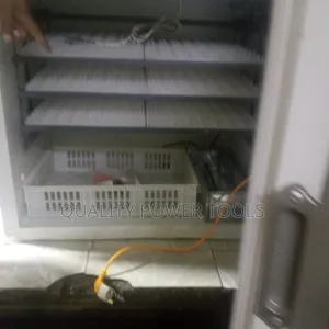 528eggs Incubator