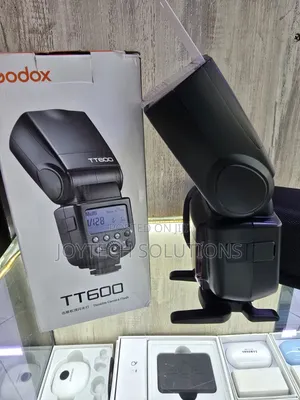 Godox TT600 Thinklite Flash – Powerful Speedlite for Professionals