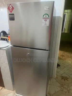 Ramtons Refrigerator (RF/329)