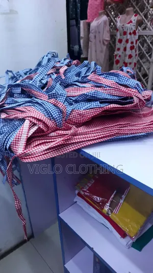 Wholesale School Aprons