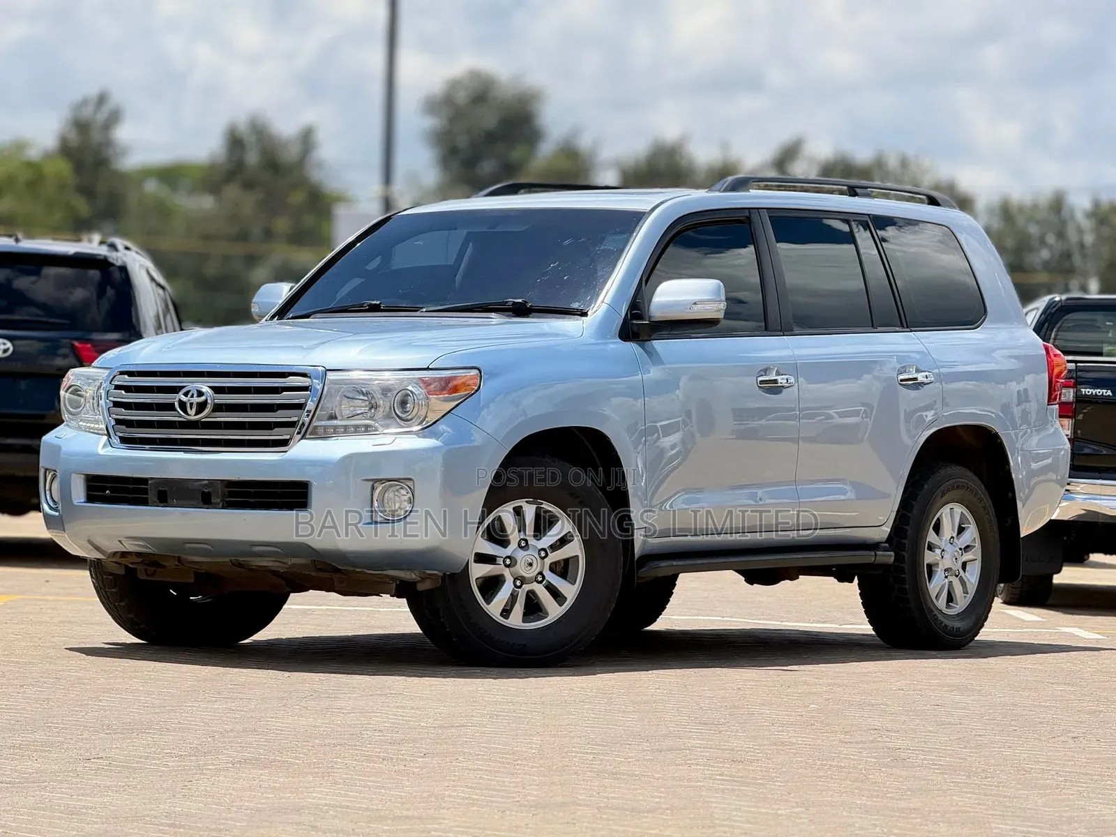 Toyota Land Cruiser 2012 Blue