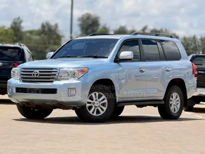 Toyota Land Cruiser 2012 Blue