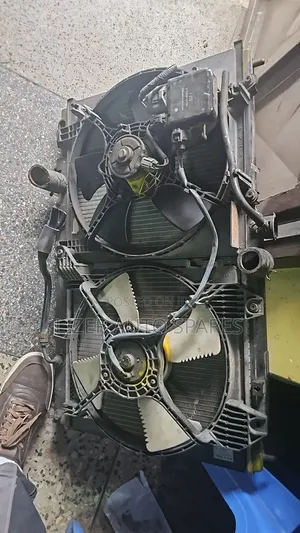 Radiator Lancer Cedia