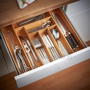 Expandable Cutlery Drawer
