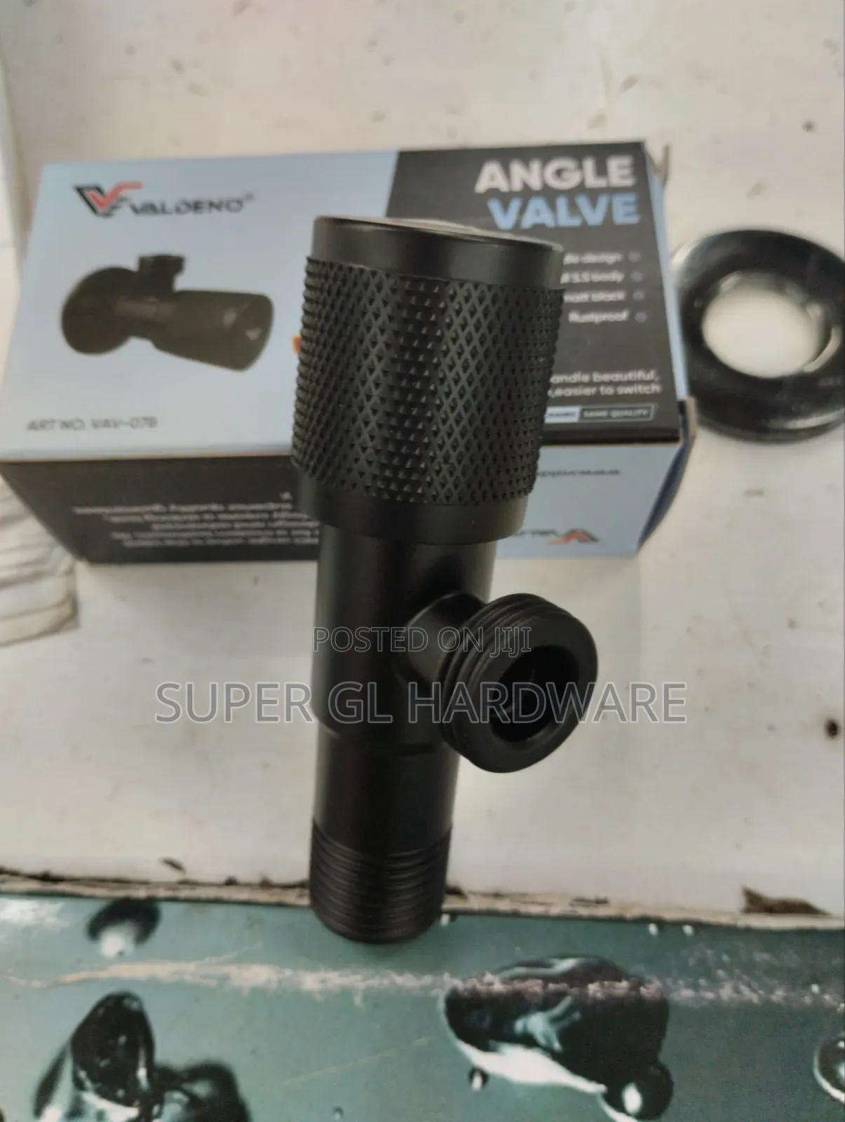 Black Angle Valve