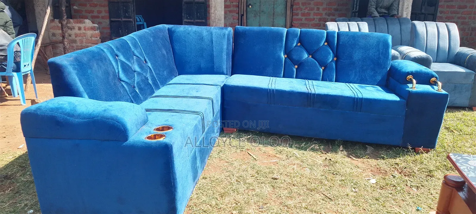 Six Seatear Sofa Corner Set