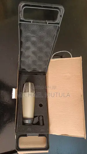 Behringer C-1 Studio Condenser Microphone