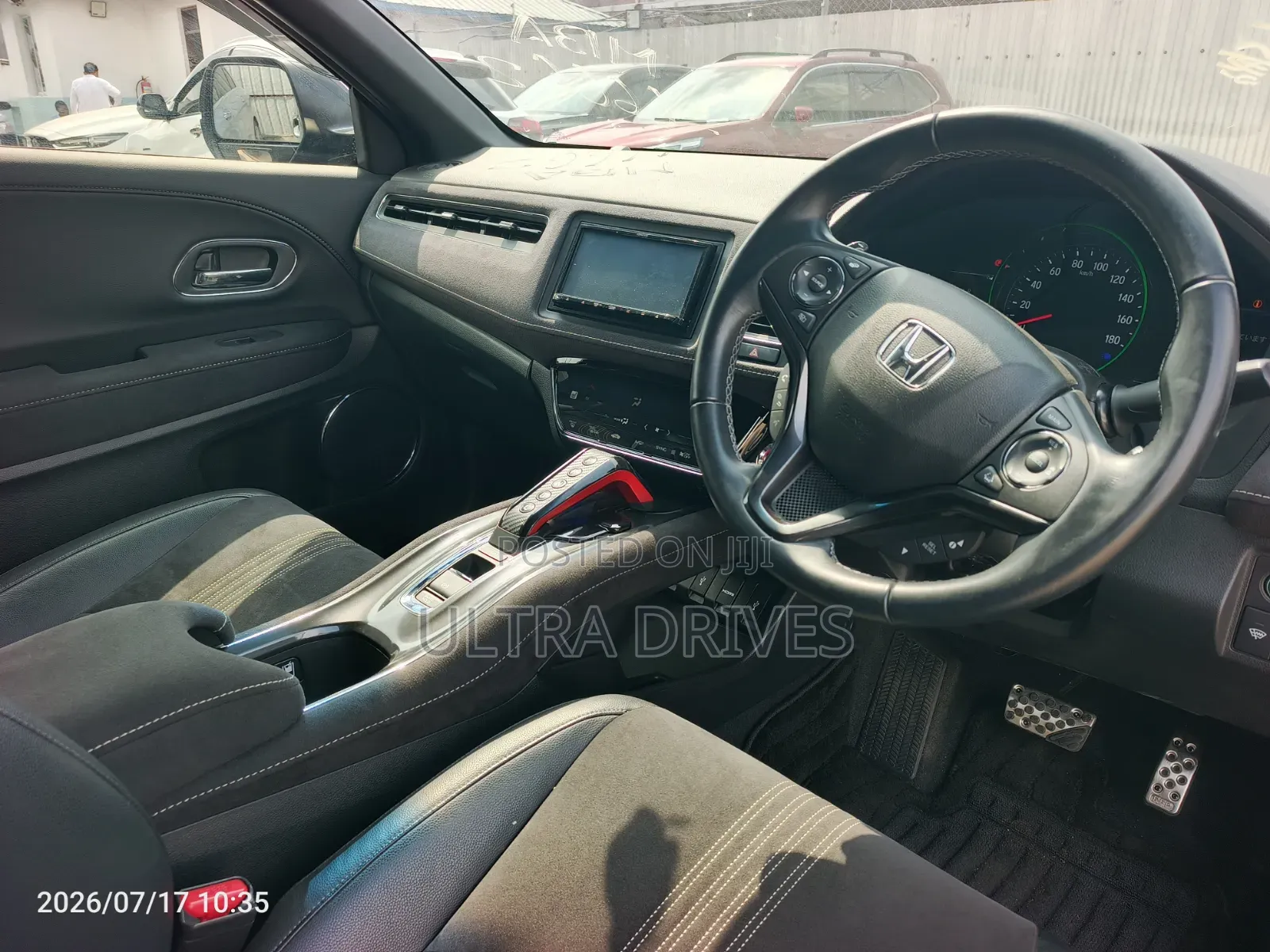 Honda Vezel 2020 Black