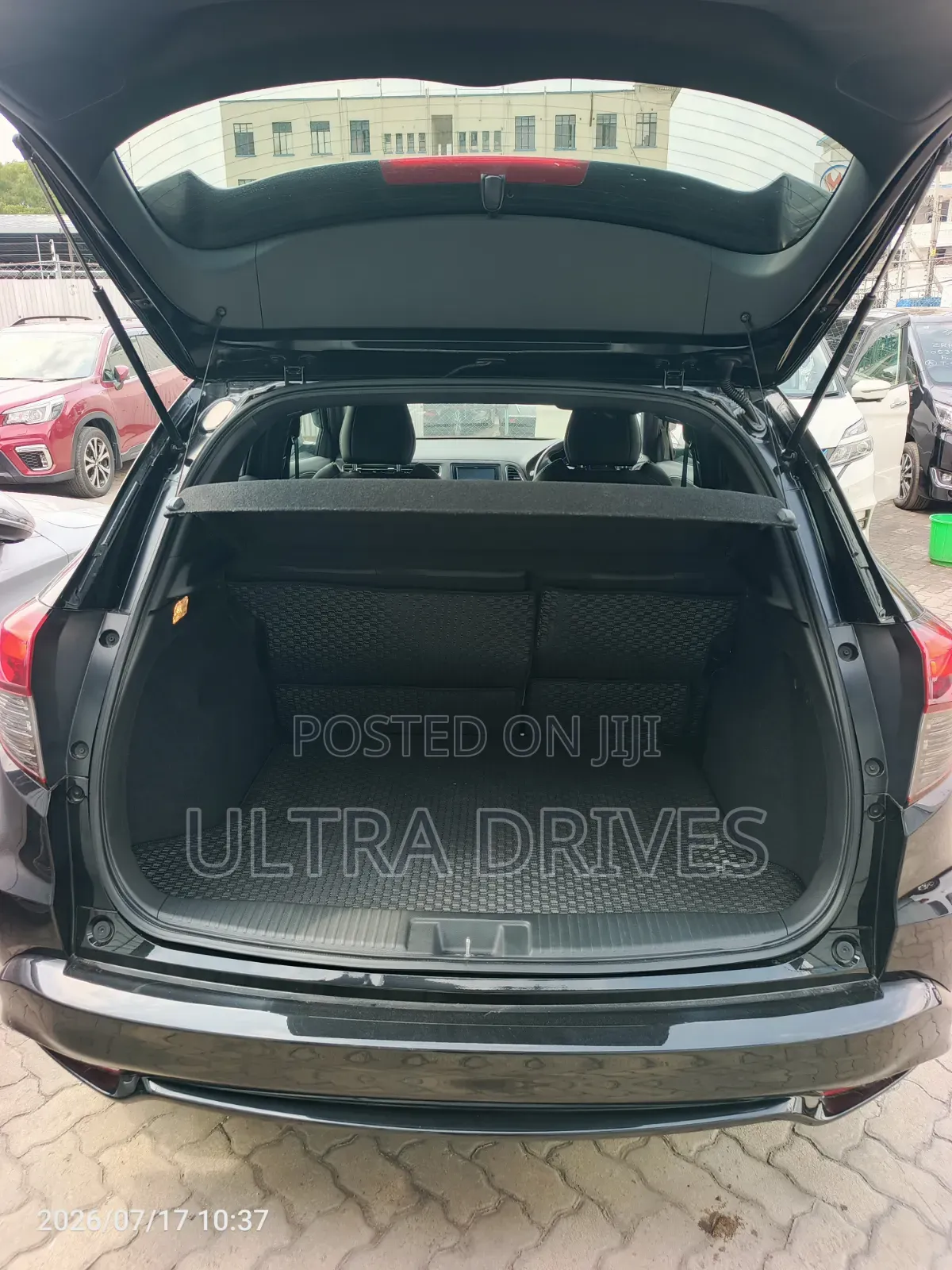Honda Vezel 2020 Black