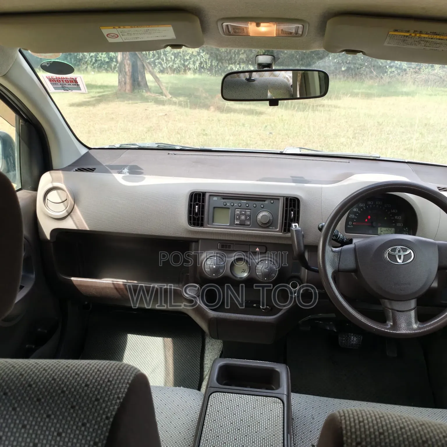 Toyota Passo 2016 Silver