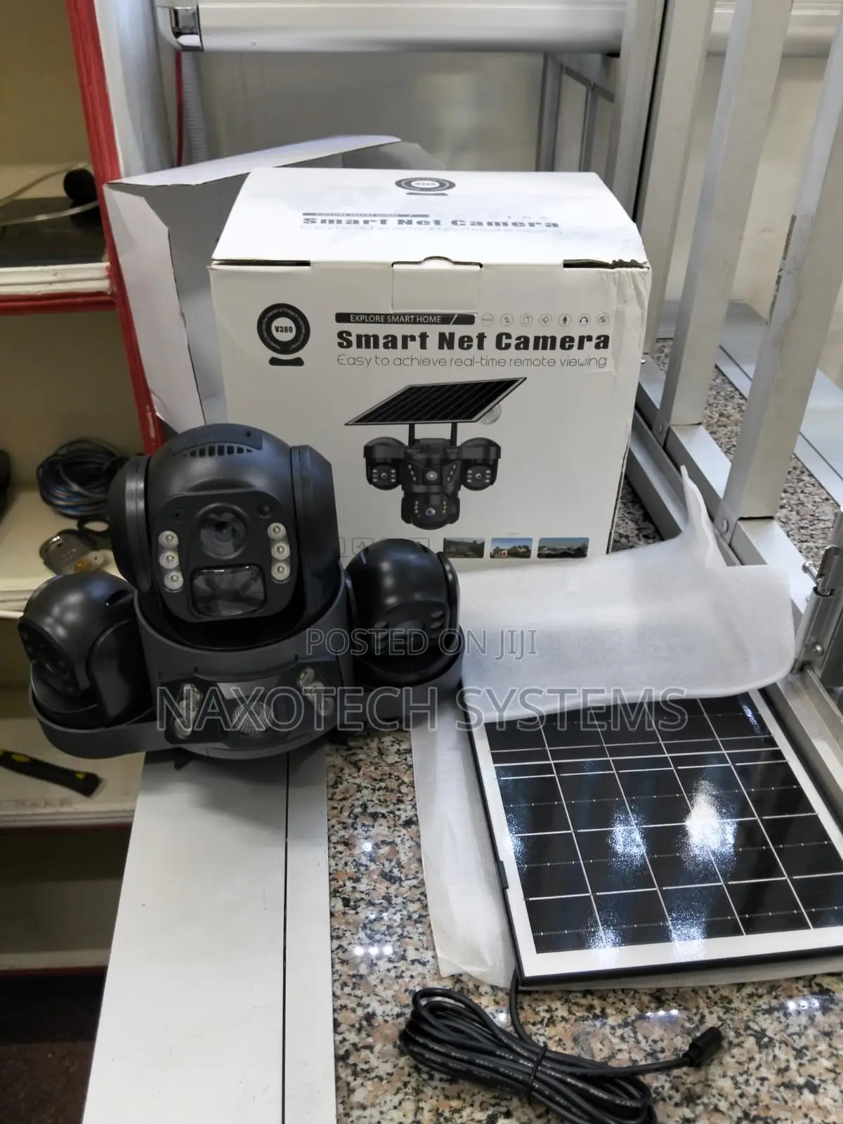 3 Lenses Solar 4G CCTV Camera
