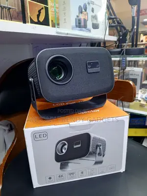 Portable Android Projector Wireless Screen Casting