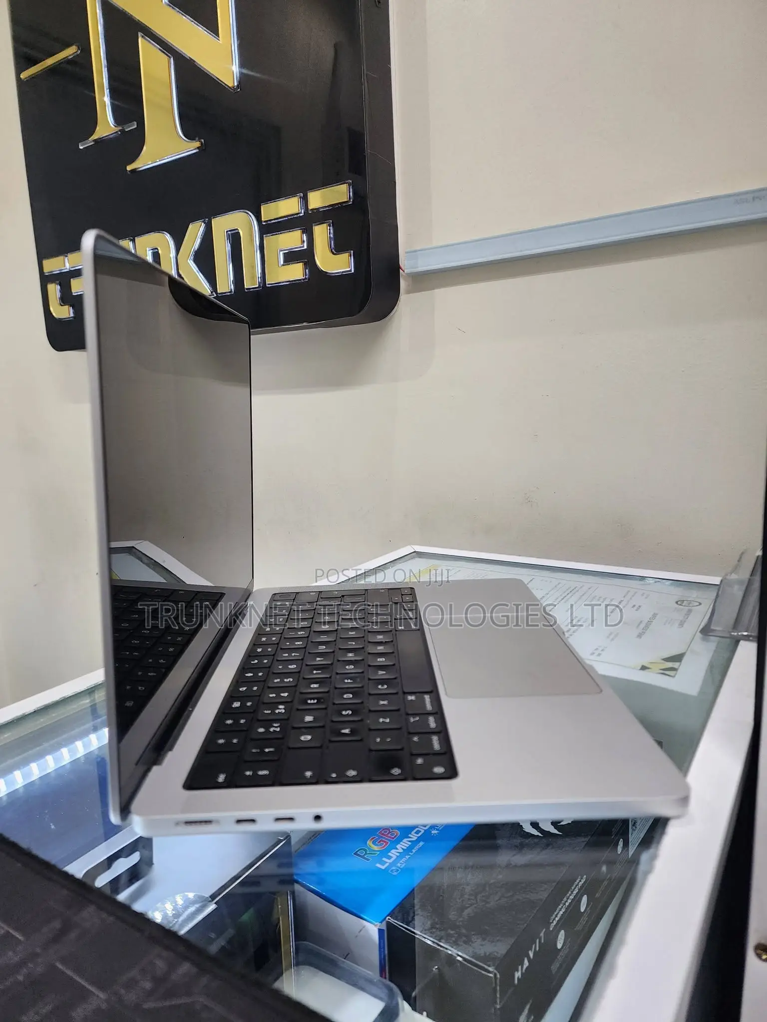 Laptop Apple MacBook Pro 32GB Apple M1 Pro SSD 512GB