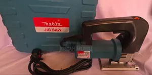 Makita 600w Orbital Jigsaw With Tool Free Blade Change