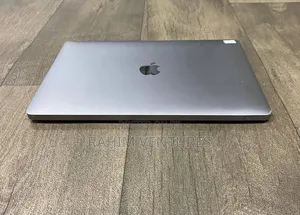 Laptop Apple MacBook Pro 2019 16GB Intel Core i7 SSD 256GB