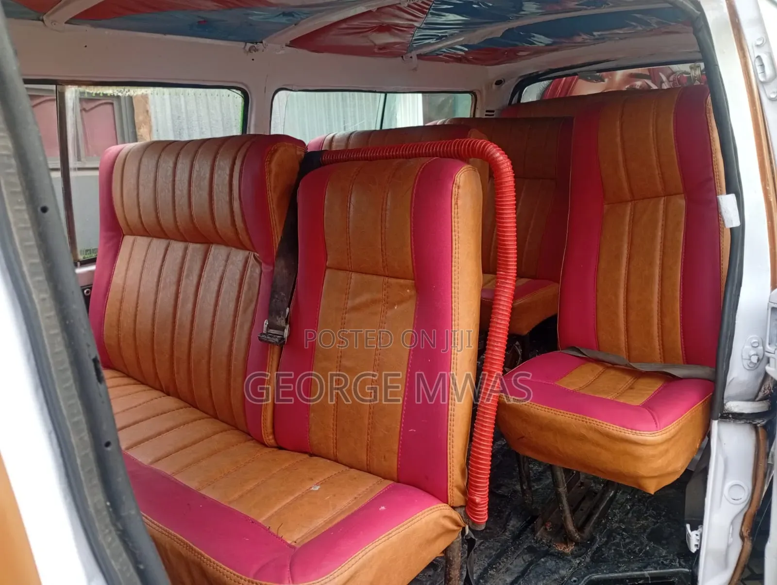 Toyota HiAce 2002 Brown