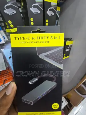 USB-C to HDMI 5 in 1 Adapter Hub With USB 3.0 SD TF Reader