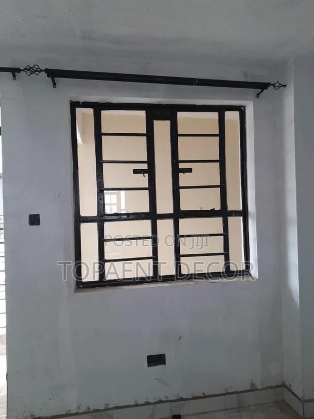 Apartments Windows and Doors Adjustable Curtain Rods