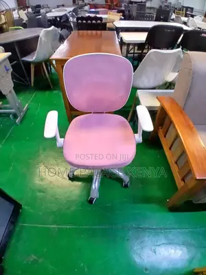 Study Chair: Pink Mesh Study Office Chair for Kids