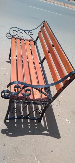 Classic Outdoor Wooden Garden Park Bench