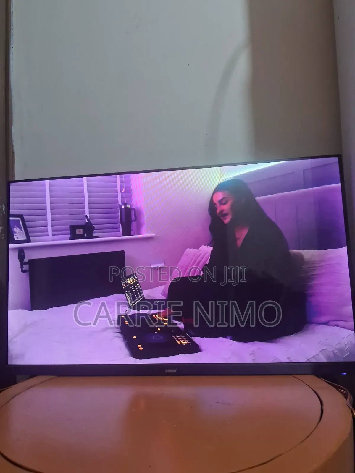 32 Inch Frameless Android TV