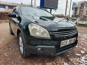 Nissan Dualis 2012 Black