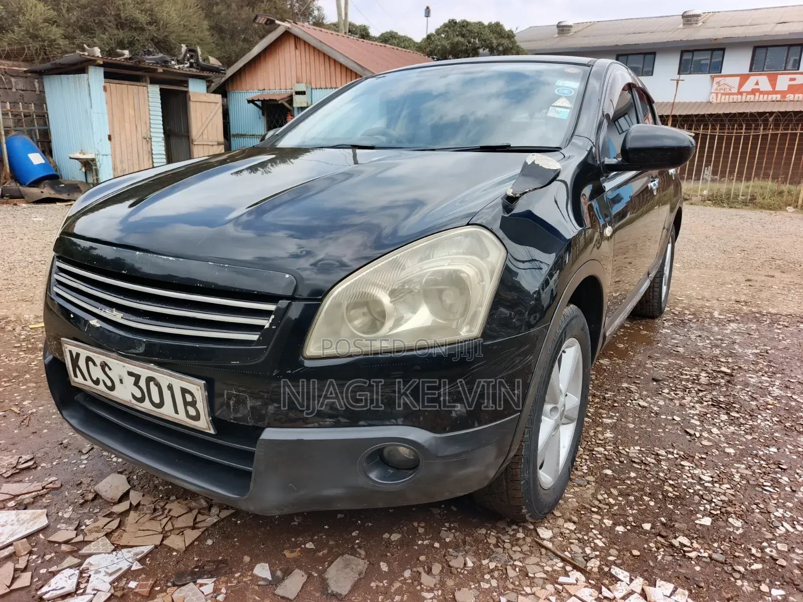 Nissan Dualis 2012 Black