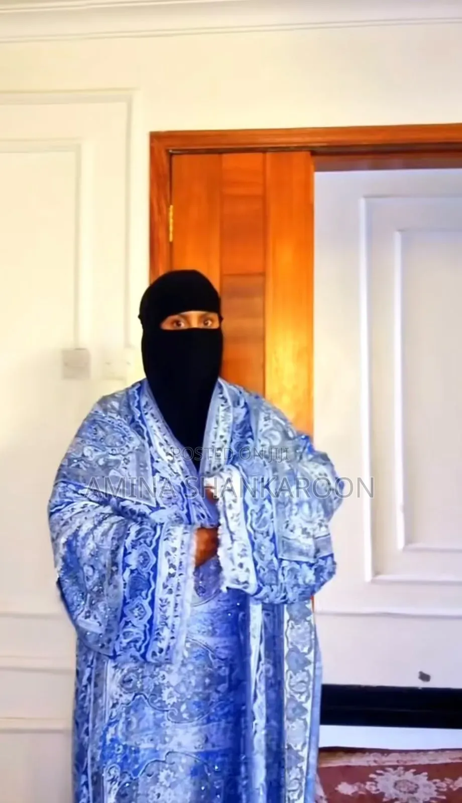 Korean and Pashmina Abaya