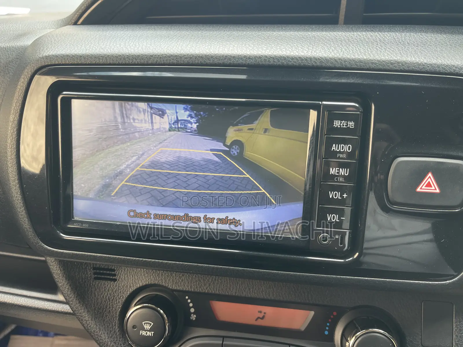 Toyota Vitz 2017 Silver