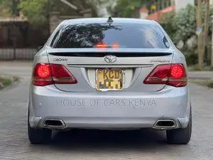 Toyota Crown 2009 Silver