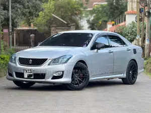 Toyota Crown 2009 Silver
