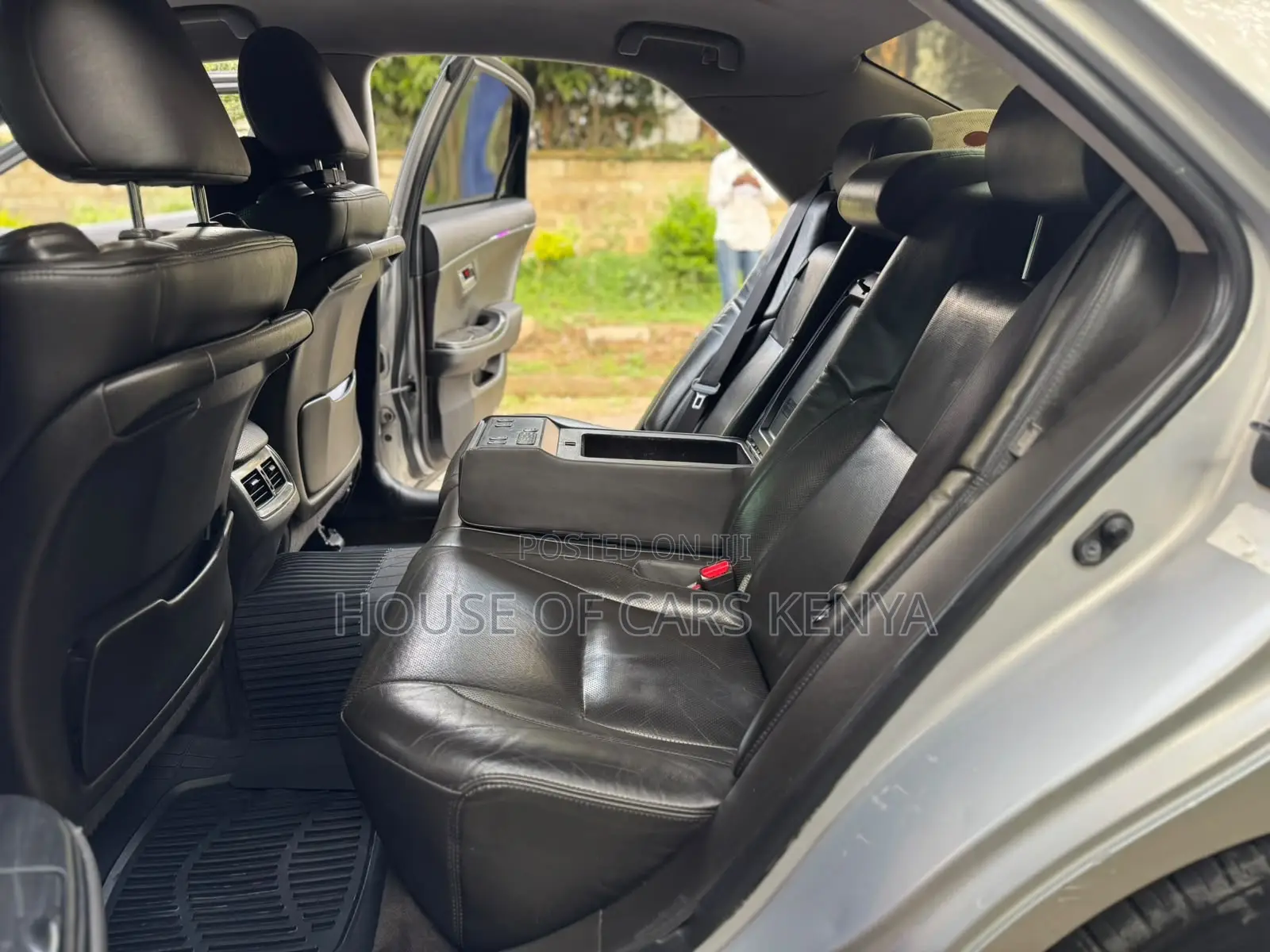 Toyota Crown 2009 Silver