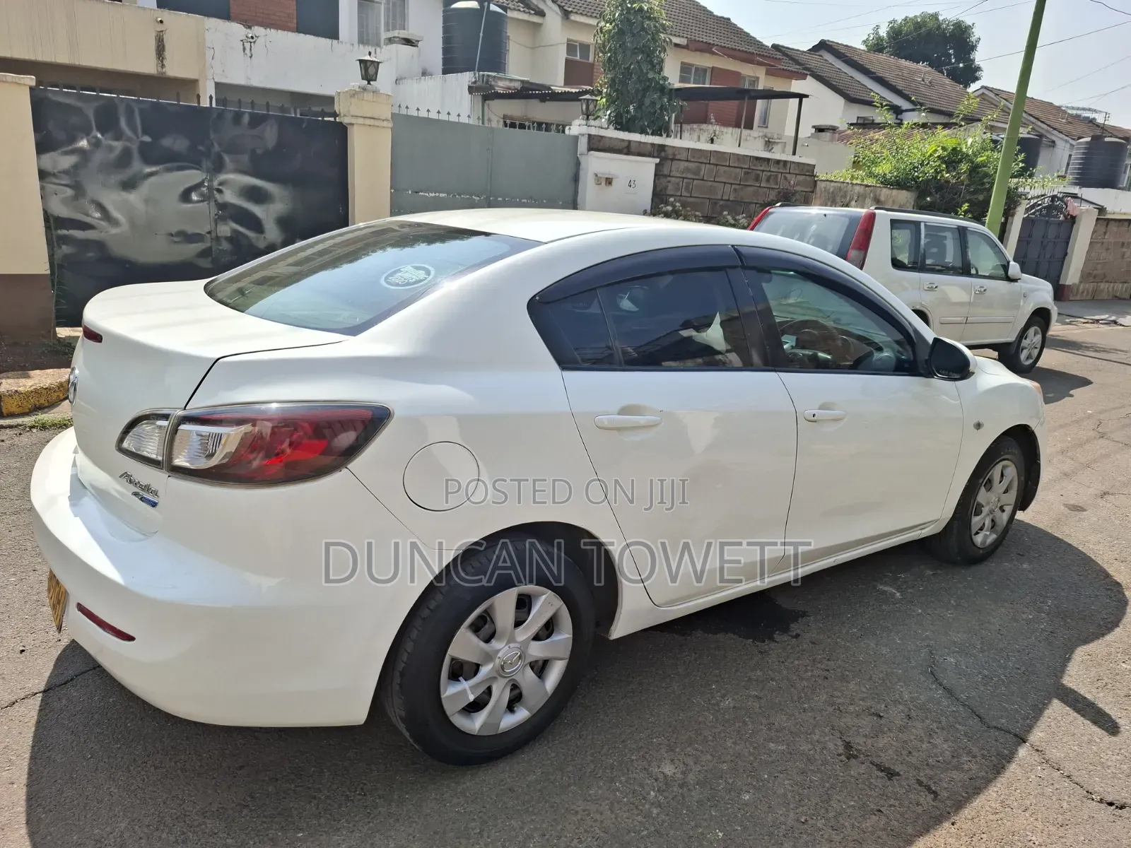 Mazda Axela 2013 White