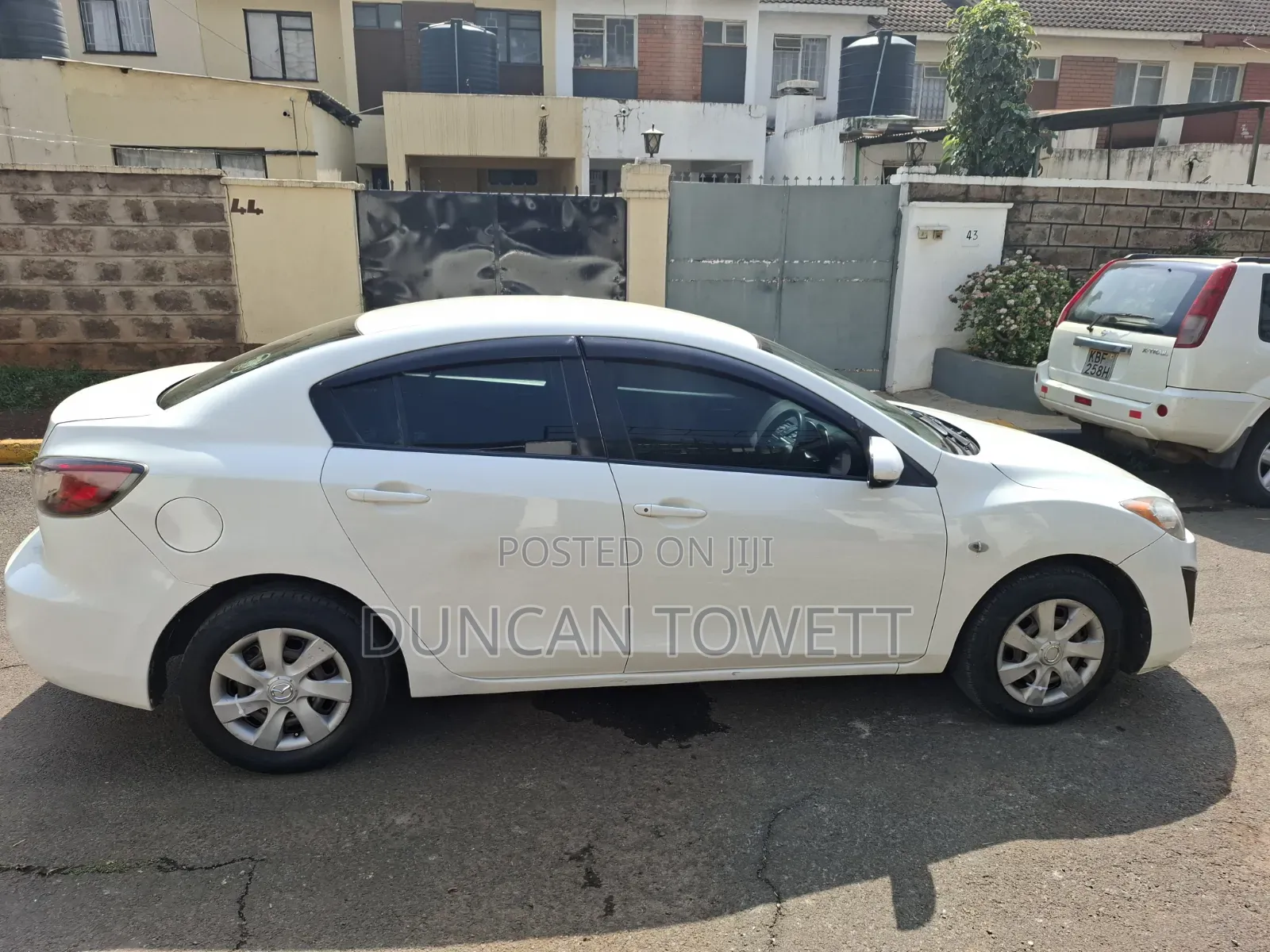 Mazda Axela 2013 White