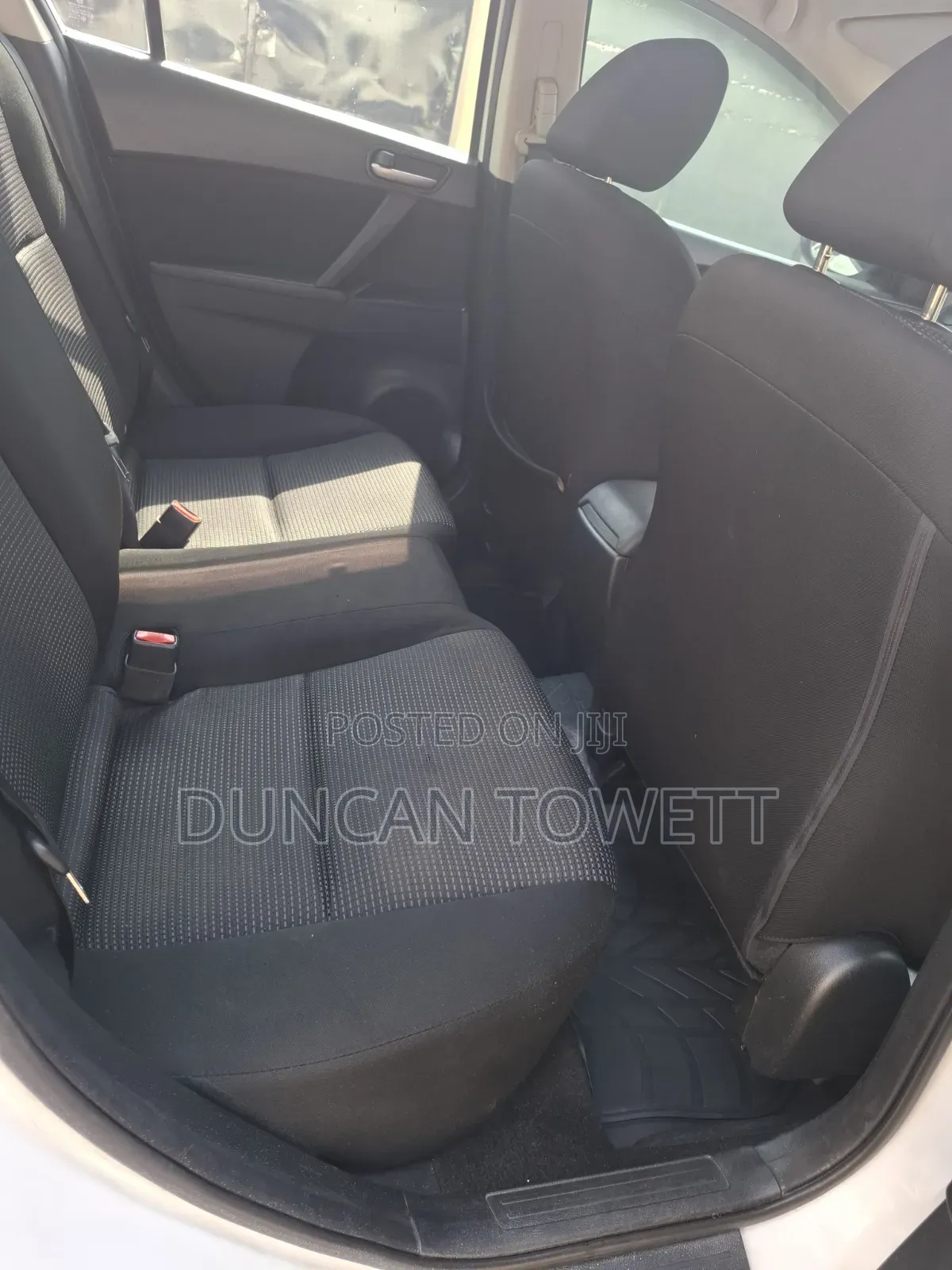 Mazda Axela 2013 White