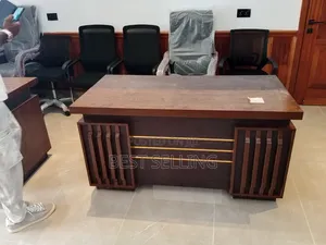 Reliable Modern Executive Office Table - 1.4m