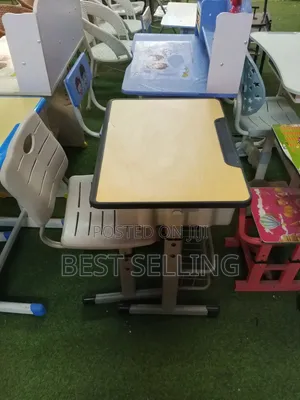 Modern School Kidderdesk- Favorable for Schools