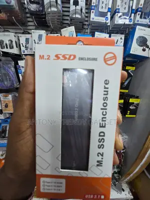 M.2 NVMe SSD Enclosure USB 3.2 Gen 2 10Gbps External Case