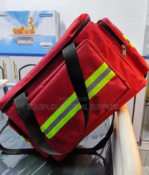 Medics Trauma Bag for Emergency Response