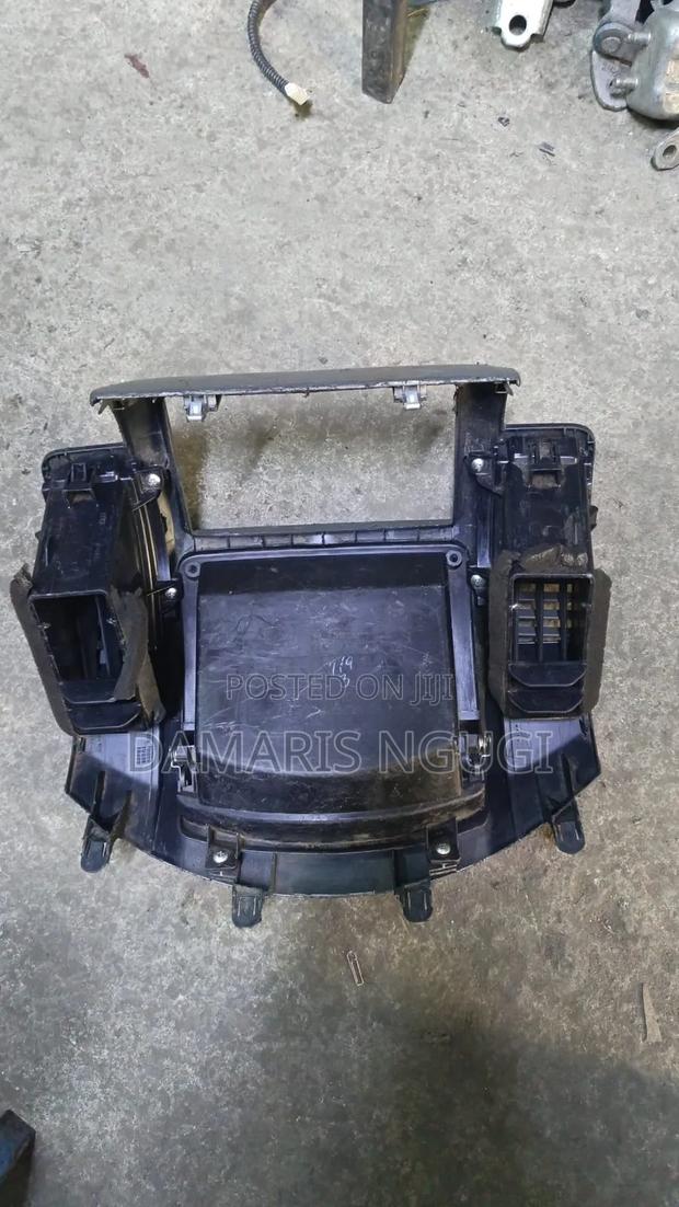 Nissan Note Dashboard Console 2008-2010 - thumbnail 2