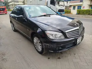 Mercedes-Benz C200 2008 Black