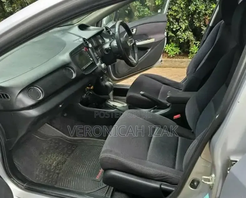 Honda Insight 2011 Silver