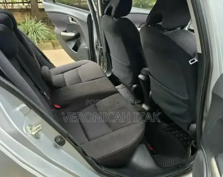 Honda Insight 2011 Silver