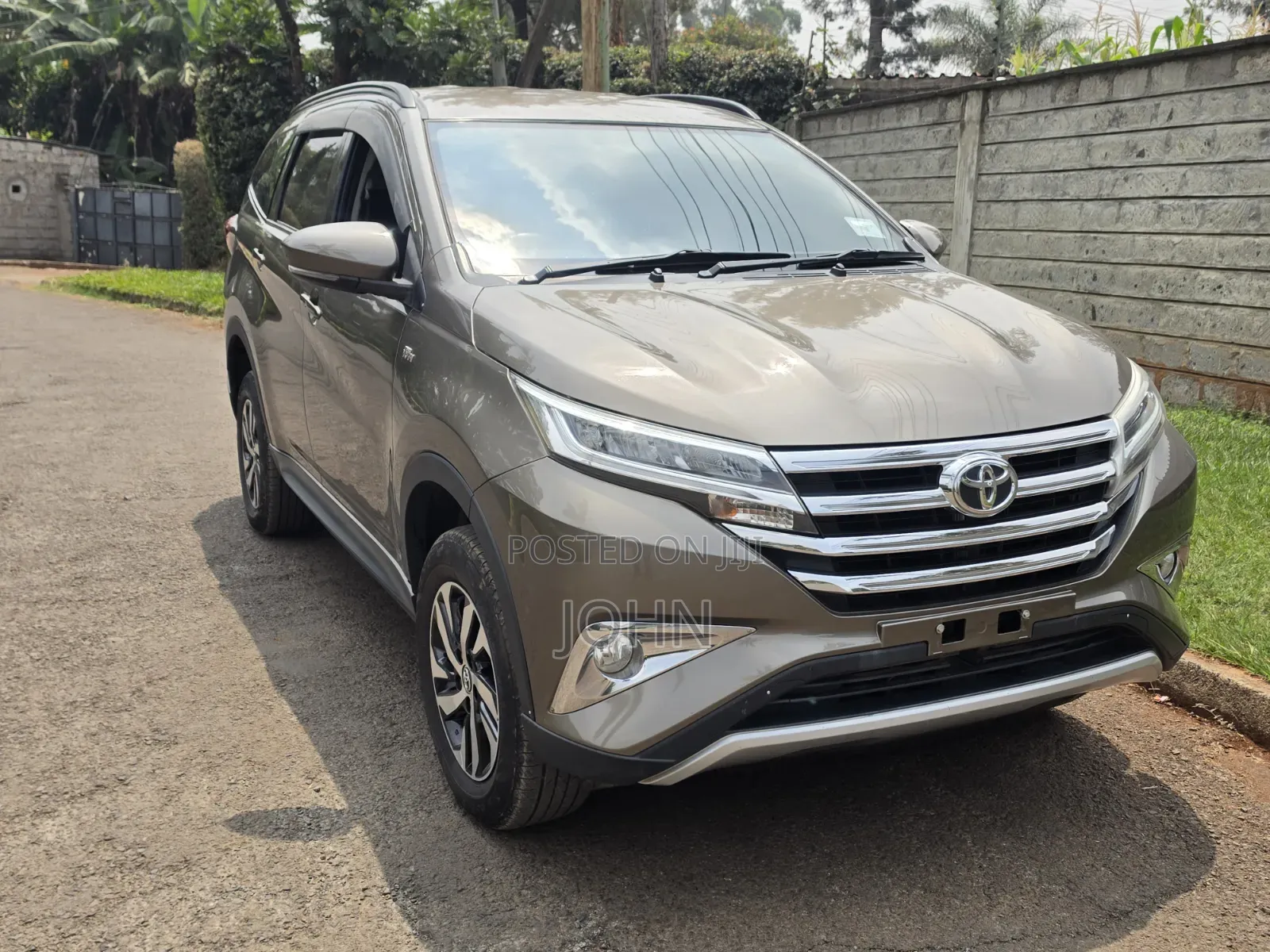 Toyota Rush 2019 Gray