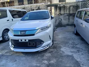 Toyota Harrier 2019 White