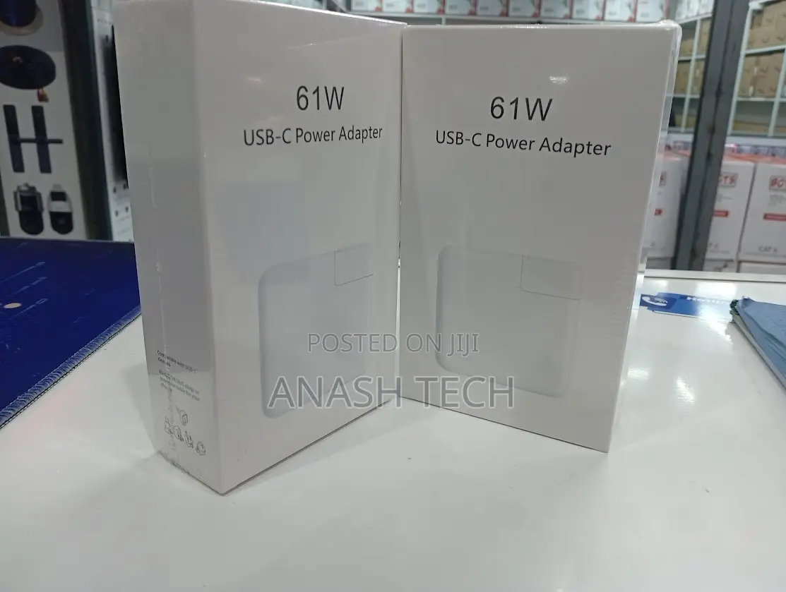 Universal 61W USB-C PD Charger for Laptops, Tablets Phones