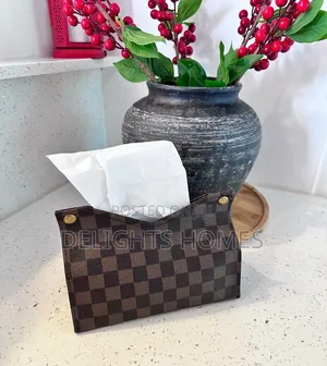 Leather Tissue-Box or Serviette Holder_alp