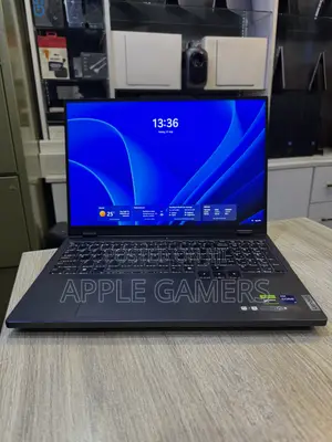 Laptop Lenovo Legion Pro 7 32GB Intel Core i9 SSD 1T